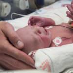 Бебето дојде на свет една година по трансплатацијата на матка во Медицинскиот центар на Универзитетот Бејлор во Далас