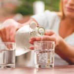 732x549_THUMBNAIL_How_Much_Water_Should_I_Drink