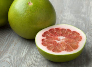 Помело – зошто е добро и како се јаде?