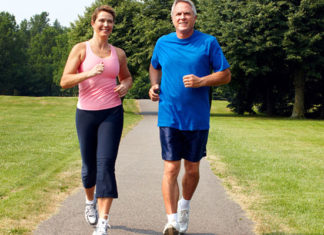 Брзото одење влијае на животниот век дури и ако луѓето кои брзо одат се мошне дебели