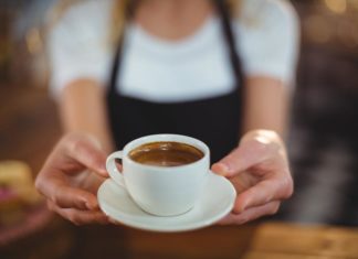 Кафето помага во борбата против вишокот килограми