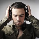 listening-music_0