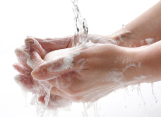 Ако треба да бирате, одберете обичен сапун – антибактериските сапуни и гелови се бескорисни