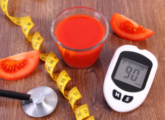 Сокот од домати може да помогне во намалување на кардиоваскуларните болести