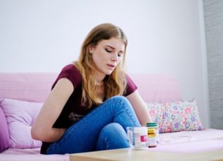 Сите болести потекнуваат од отровите во цревата: Симптоми кои укажуваат дека телото не може да се избори со токсините!