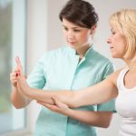 osteoporoza-simptomi-rehab