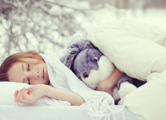 Спиењето во поладна соба е добро за здравјето