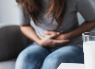 Гастроентеролог открива 7 јасни симптоми на интолеранција на лактоза