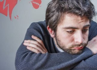 Грчеви, акни, болка во градите… Сето ова, но и промени во мозокот, е последица на скршено срце