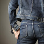 jeans-detail-dressed-by-model