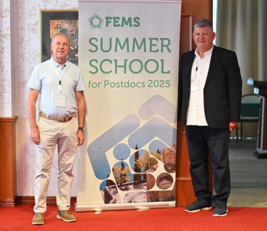 Проф. Антонио Вентоса, Шпанија, Претседател на FEMS (Prof. Antonio Ventosa, Spain, FEMS President,), и Проф. д-р Васо Талески