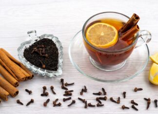 ЗОШТО ТРЕБА ДА ПИЕТЕ ЧАЈ ОД КАРАНФИЛЧЕ ПОСЛЕ ЈАДЕЊЕ?