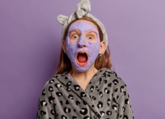 ПРОБЛЕМИТЕ СО КОЖАТА МОЖАТ ДА БИДАТ РАН ЗНАК ЗА МЕНТАЛНИ ПРОБЛЕМИ