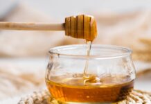 СÈ ШТО ТРЕБА ДА ЗНАЕТЕ ЗА МЕДОТ: ЗДРАВСТВЕНИ ПРИДОБИВКИ И РИЗИЦИ И КАКО ДА ЈА ПРЕПОЗНАЕТЕ РАЗЛИКАТА