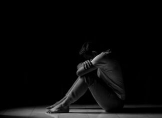 ПСИХОЛОГ: НАЈГОЛЕМАТА ГРЕШКА ШТО ЈА ПРАВИМЕ НА КРАЈОТ ОД ГОДИНАТА Е СОЗДАВАЊЕ НЕПОТРЕБНА ТАГА