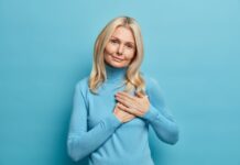 ДАЛИ СРЦЕВИТЕ ПАЛПИТАЦИИ СЕ СИМПТОМ НА МЕНОПАУЗА?