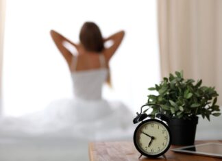 НАВИКИ КОИ ВИ ЈА ЦРПАТ ЕНЕРГИЈАТА НАУТРО – КАКО ДА ГИ ИЗБЕГНЕТЕ?