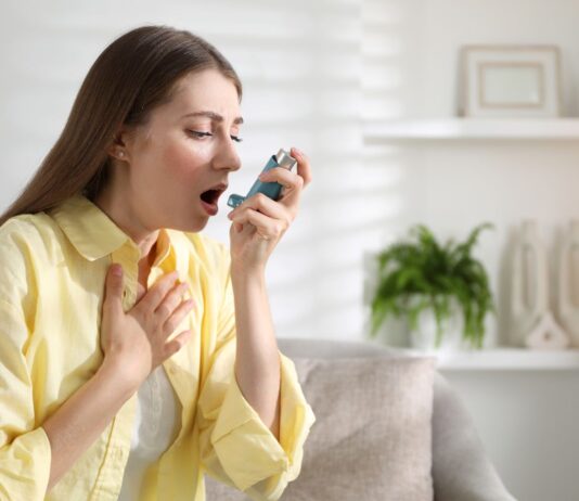 ПРИРОДНИ ЛЕКОВИ ЗА АСТМА: КОИ ВИТАМИНИ, МИНЕРАЛИ И БИЛКИ ПОМАГААТ – И КАКО ДА СЕ ДОЗИРААТ